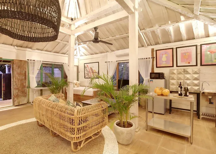 Melasti Wooden House Private Pool & Part Time Staff *