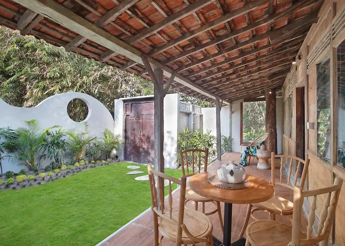 Villa Melasti Wooden House Private Pool & Part Time Staff *