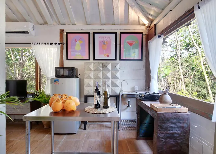 Melasti Wooden House Private Pool & Part Time Staff Villa Uluwatu (Bali)